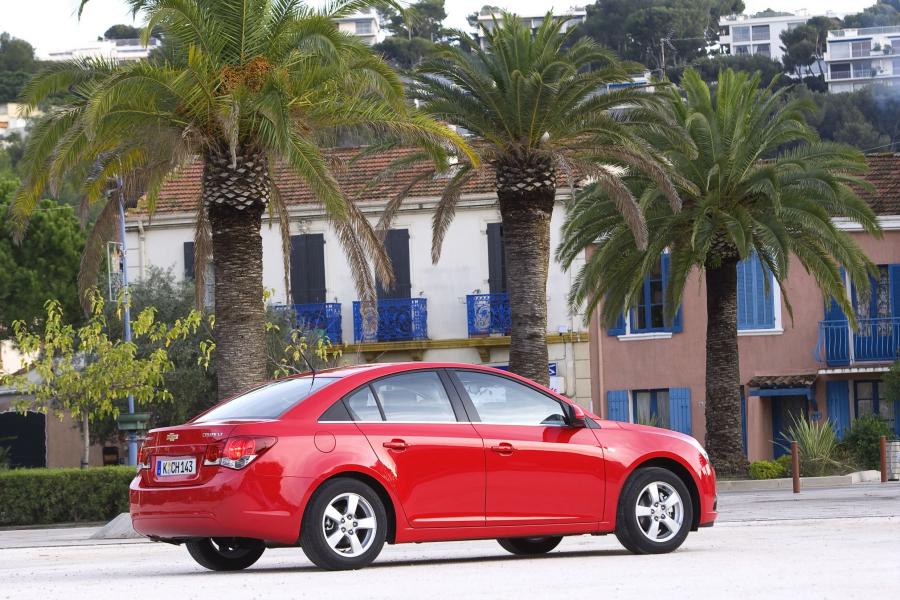  Chevrolet Cruze 2009 года  (фото 91 из 157)